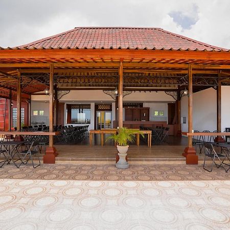 Oyo 2392 Nusa Dua Eling Inn Esterno foto