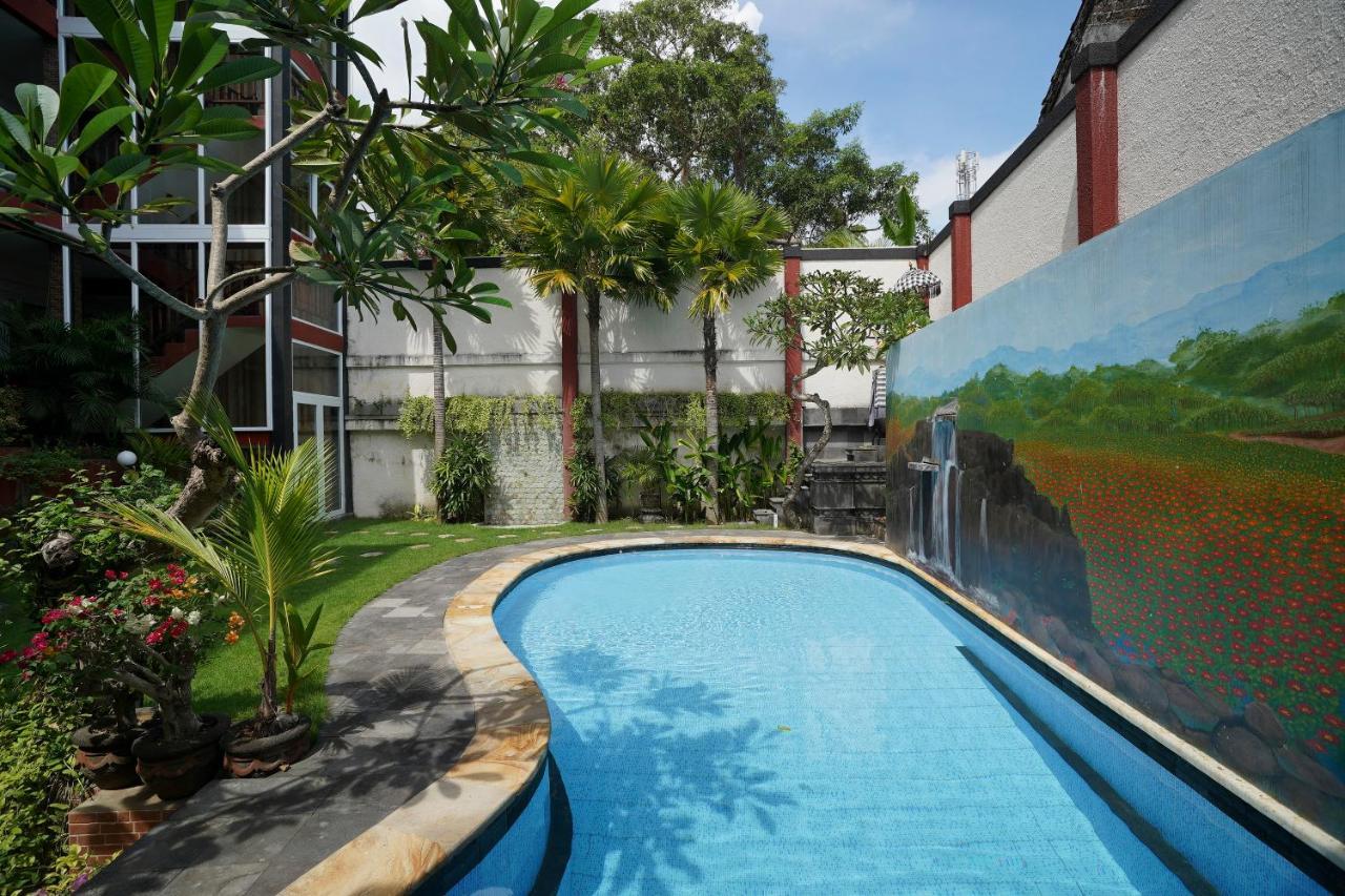 Oyo 2392 Nusa Dua Eling Inn Esterno foto