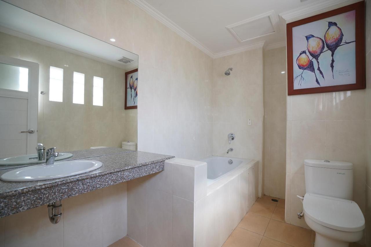Oyo 2392 Nusa Dua Eling Inn Esterno foto