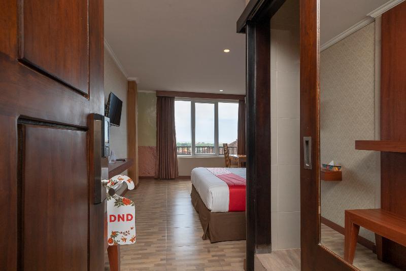 Oyo 2392 Nusa Dua Eling Inn Esterno foto